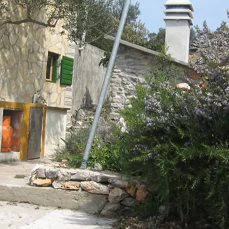 度假居 Robinson House Ana Pašman